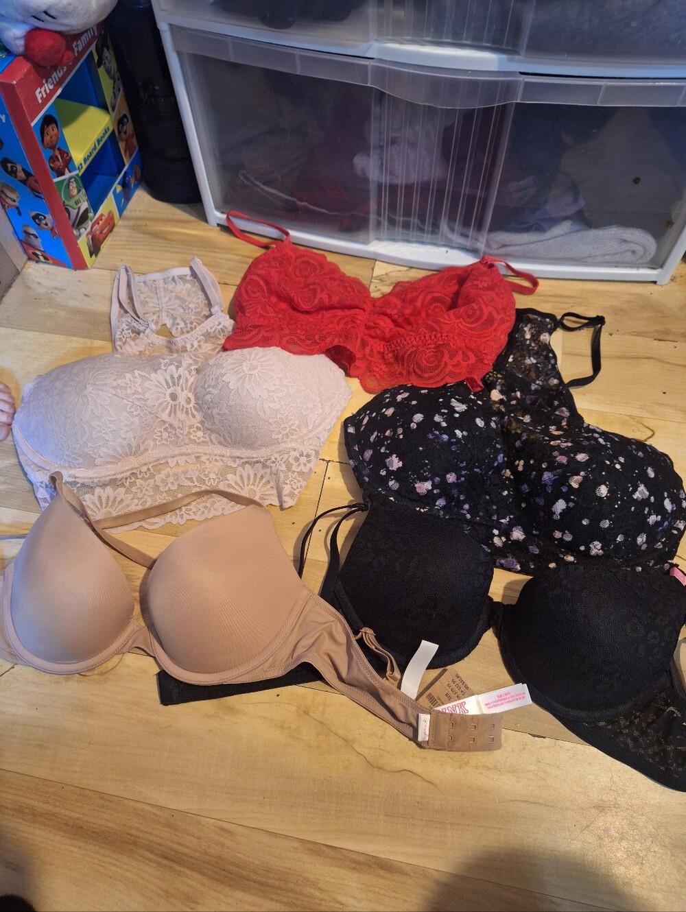PINK Bra Bundle (5)